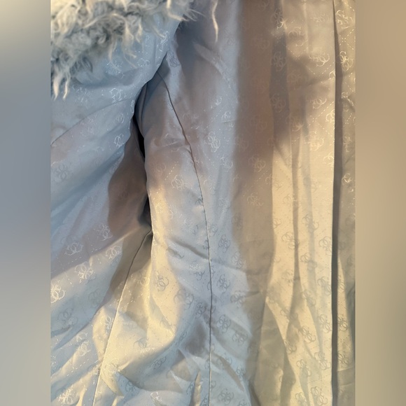 Guess Los Angeles Powder Blue Faux fur teddy coat. Size large. - Picture 8 of 16